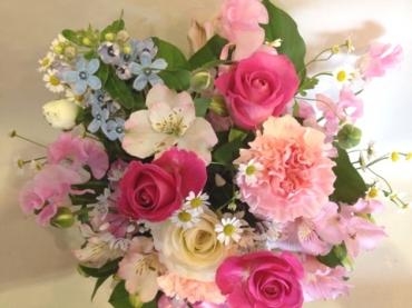 卒業式のお花ラッシュです｜「花友生花店」　（神奈川県南足柄市の花キューピット加盟店 花屋）のブログ